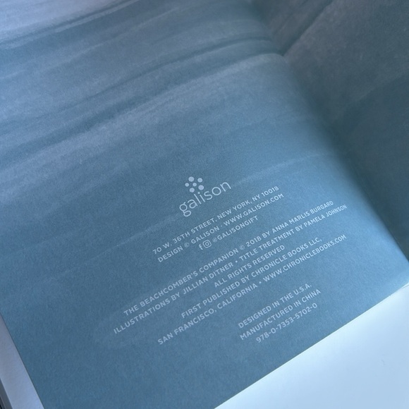 The Beachcomber’s Companion Journal 160 Page Notebook Galison Gifts New - Picture 8 of 9